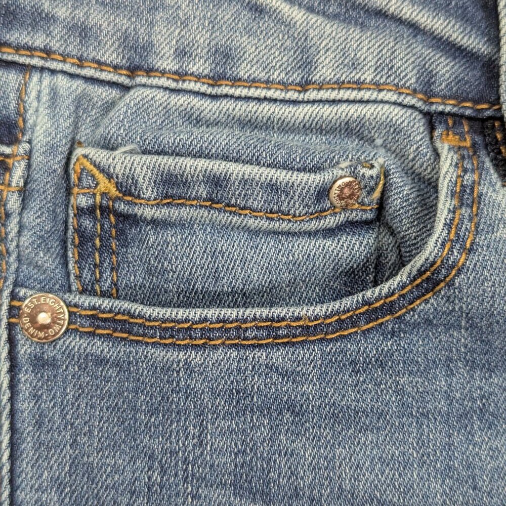 Eighty Two Women's Blue Jeans Size 1 - Picture 7 of 16